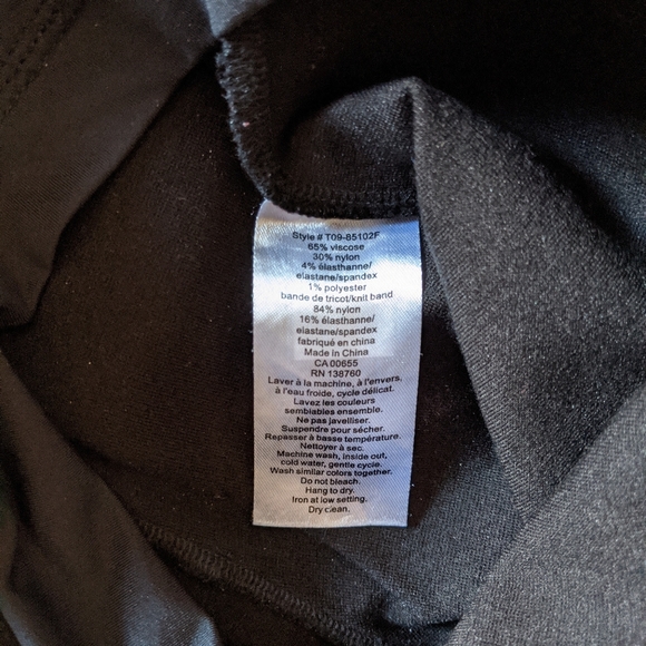 Thyme Maternity Leggings - Picture 3 of 4